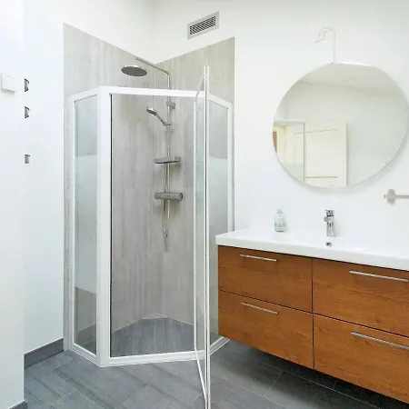 5 Star In Vig-by Traum Vig